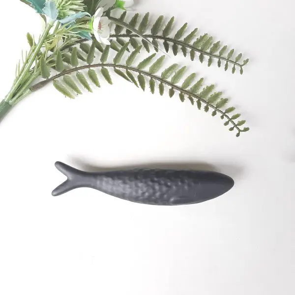 small ceramic sardine wall hanging