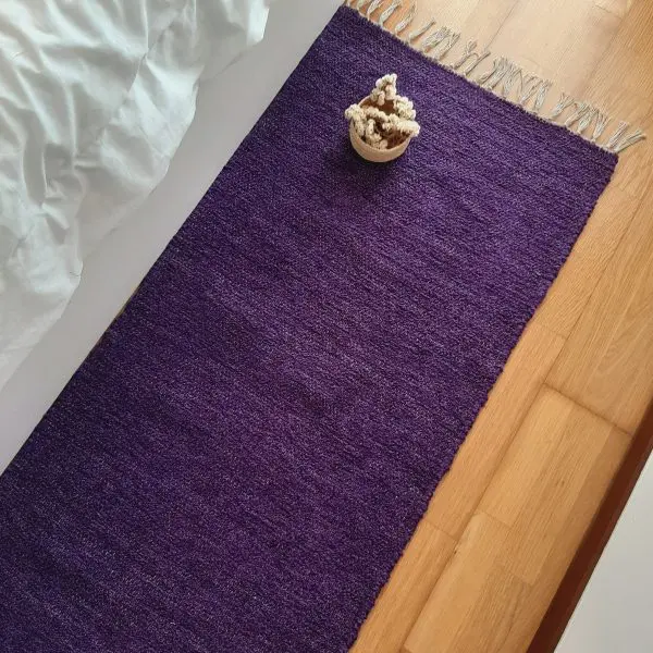 runner purple rug