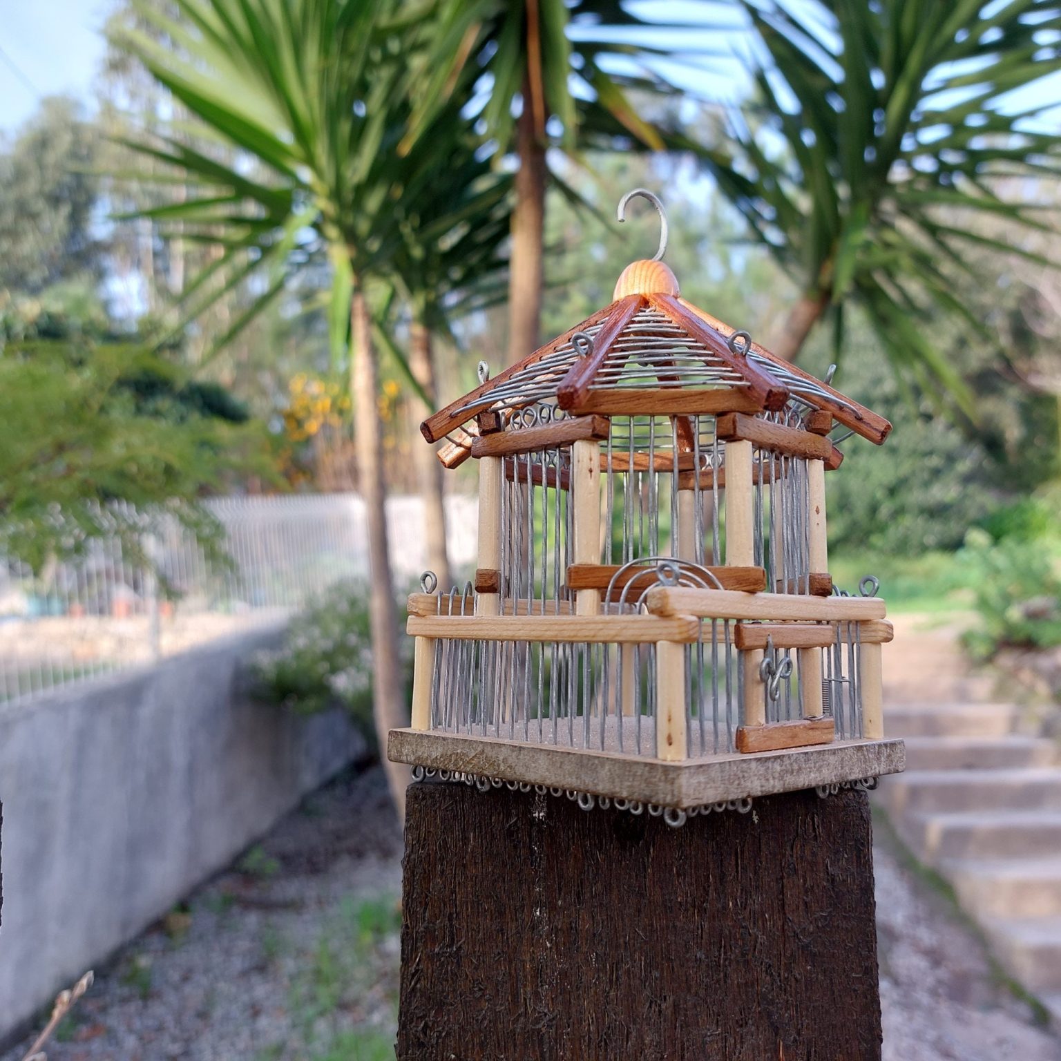 Mini Rustic Bird Cage Padaworks