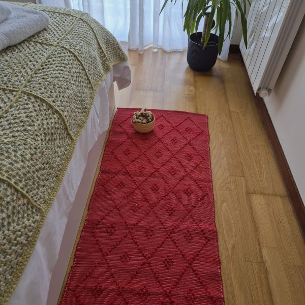 runner rug red with knots