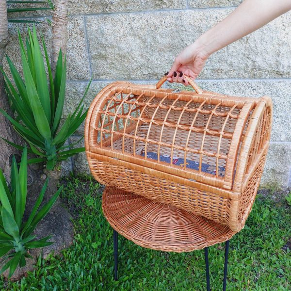 Round wicker Pet Carrier