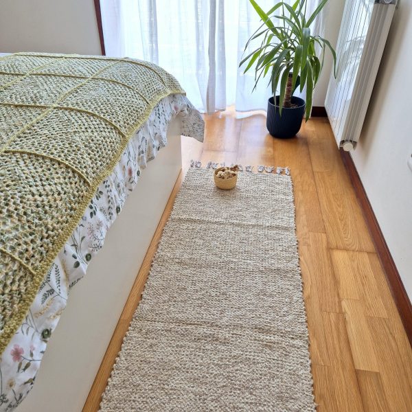 rug runner light brown 200cm