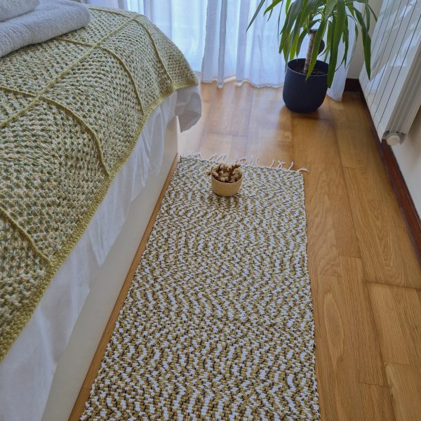 white and green runner